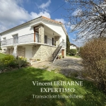 Maison 3 chambres avec garage et jardin à Saintes, environnement calme