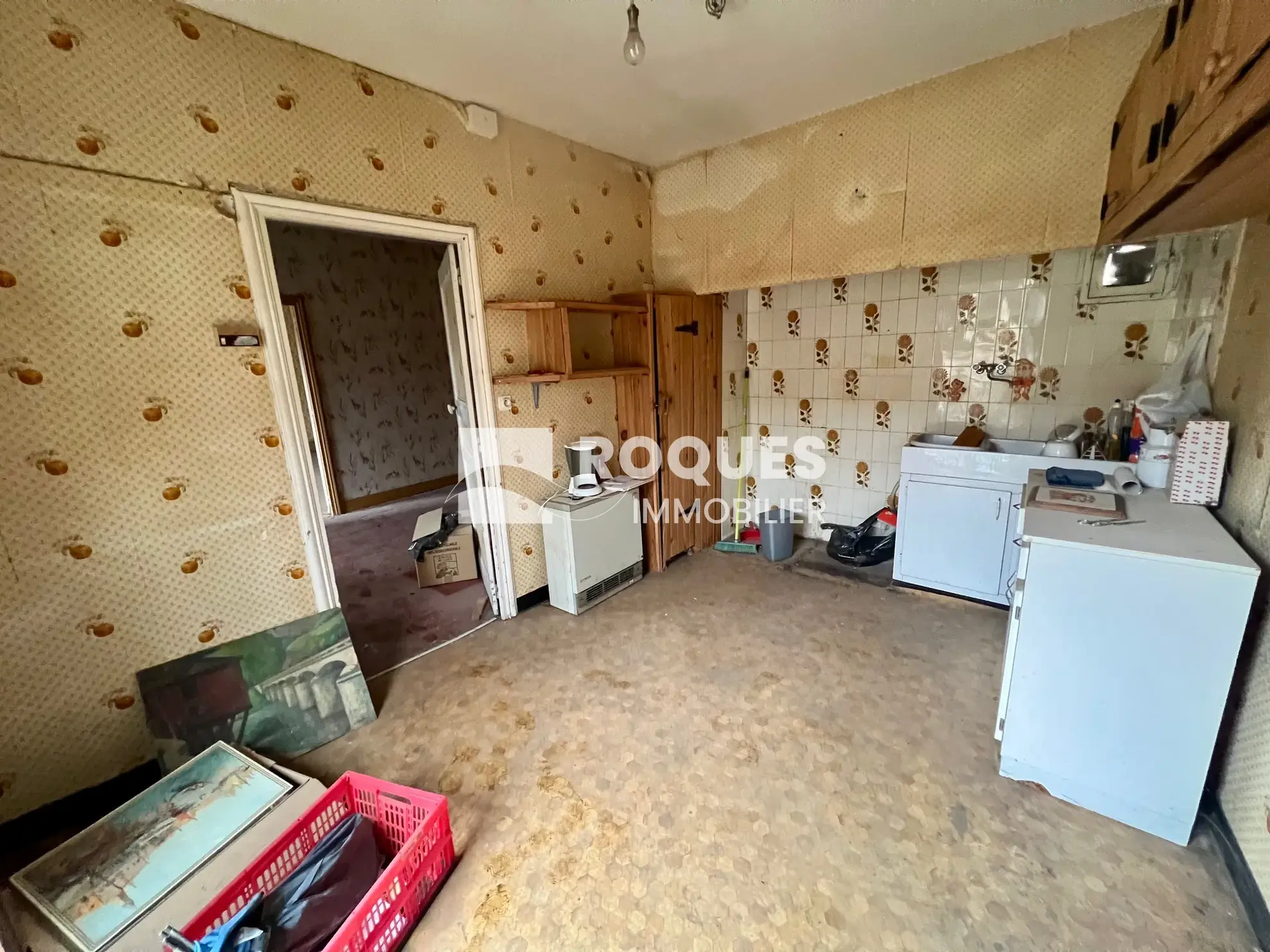 Appartement T2 à rénover de 44 m² avec terrasse à Millau 