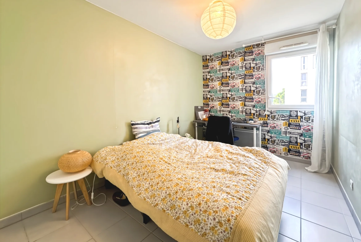 Appartement T3 lumineux avec grande terrasse à La Capelette, Marseille 
