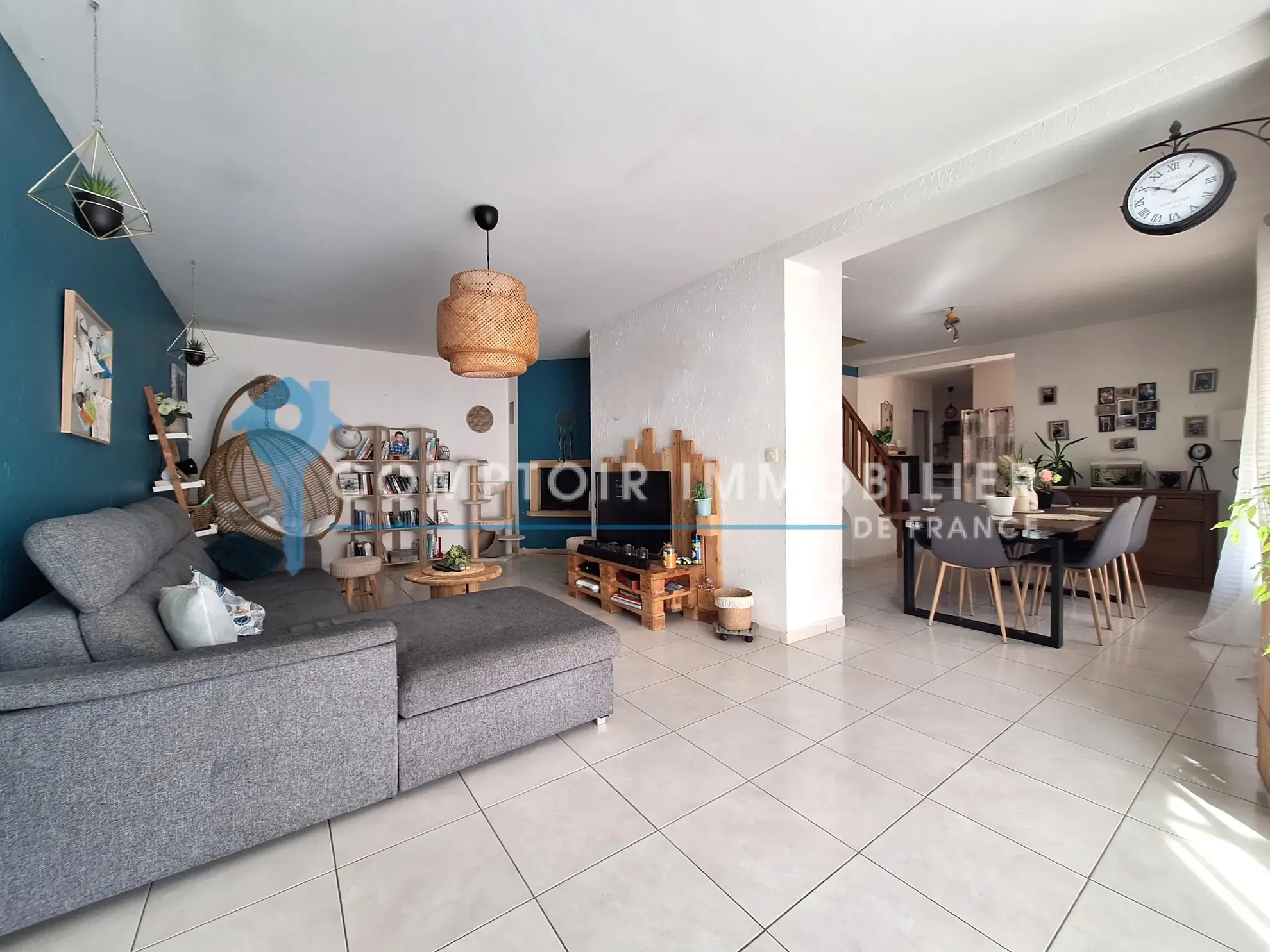 Villa de 121m² avec jardin, terrasses et dépendance à Saint-Germain-Des-Prés 