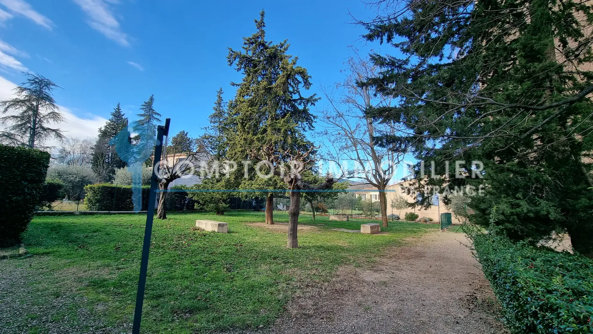 Appartement de 66 m² à Draguignan avec parking et cave, idéal investissement locatif 