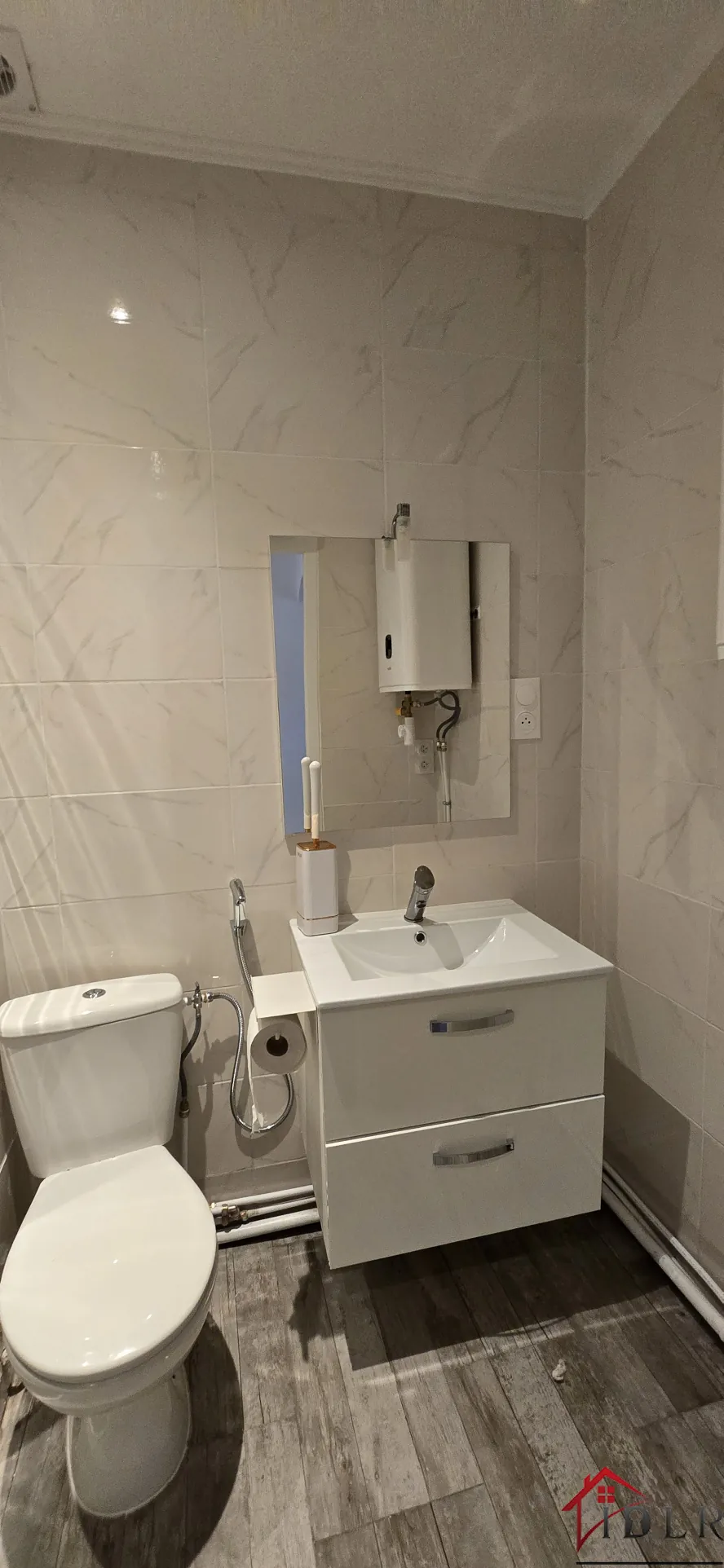 Studio meublé rénové de 28 m² à Besançon – Quartier Chaprais 