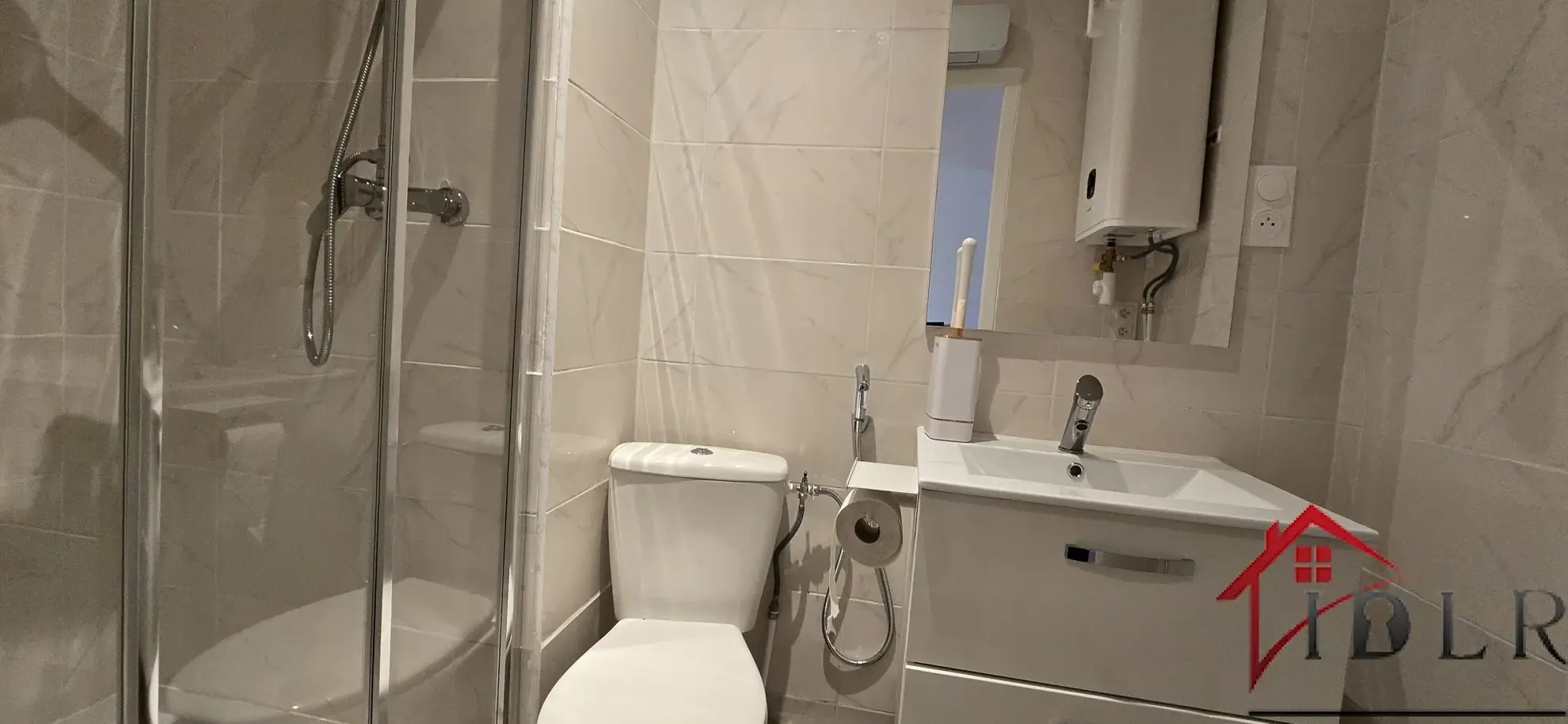 Studio meublé rénové de 28 m² à Besançon – Quartier Chaprais 