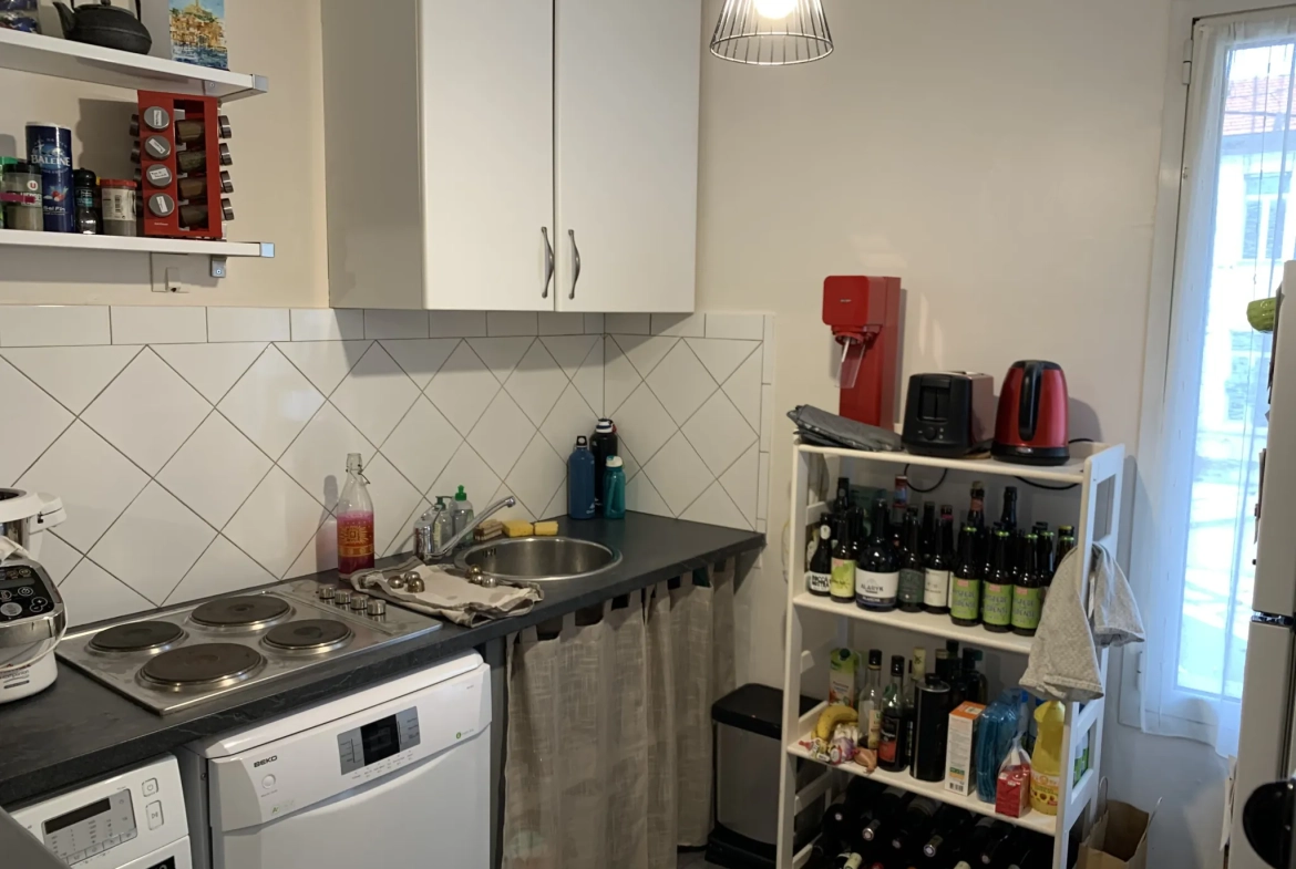 Appartement 3 pièces à Fuveau avec locataires en place, 48 m² 