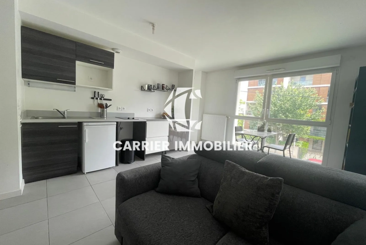 Appartement T2 lumineux avec garage à Tassin, secteur recherché 