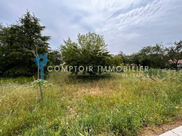 Terrain à vendre de 659 m² à Prades le Lez - Opportunité rare en Hérault