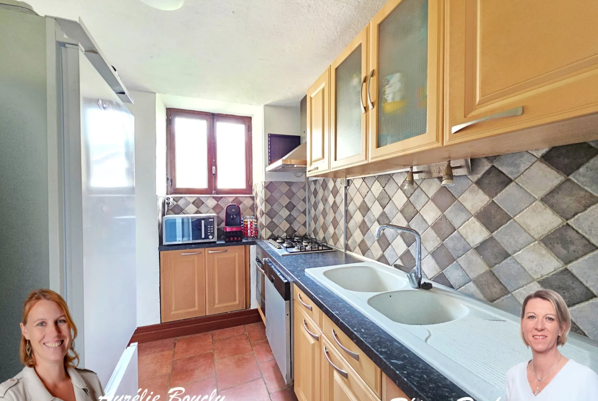 Charmant appartement de 84 m² au centre de Miribel les Echelles avec jardin collectif 