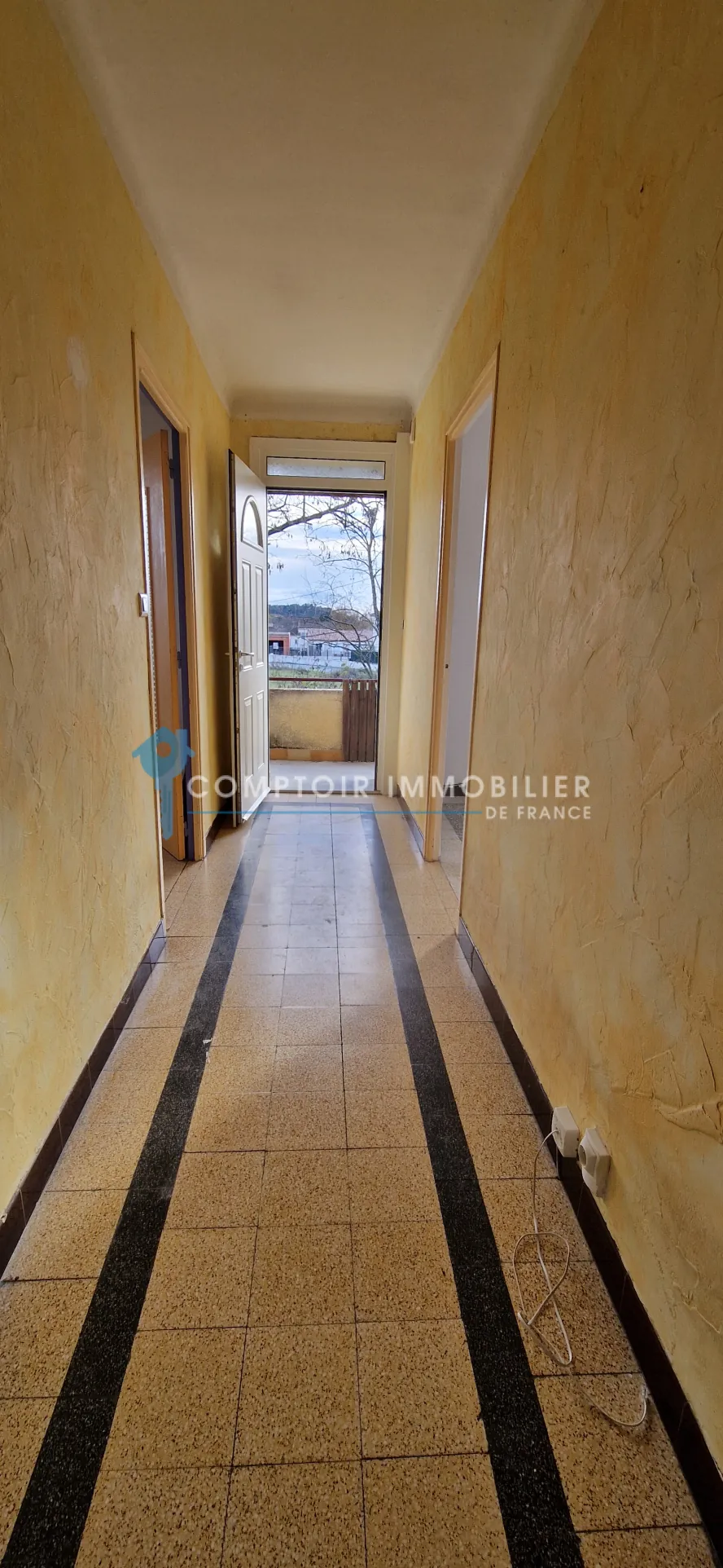 Maison en pierre avec studio indépendant à Saint-Martin-de-Valgalgues de 106 m² 