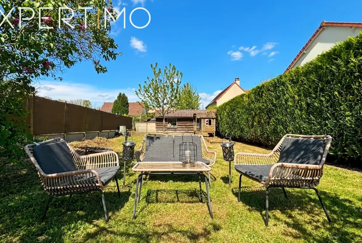 Maison en meulière de plain-pied avec grand jardin à Étampes 