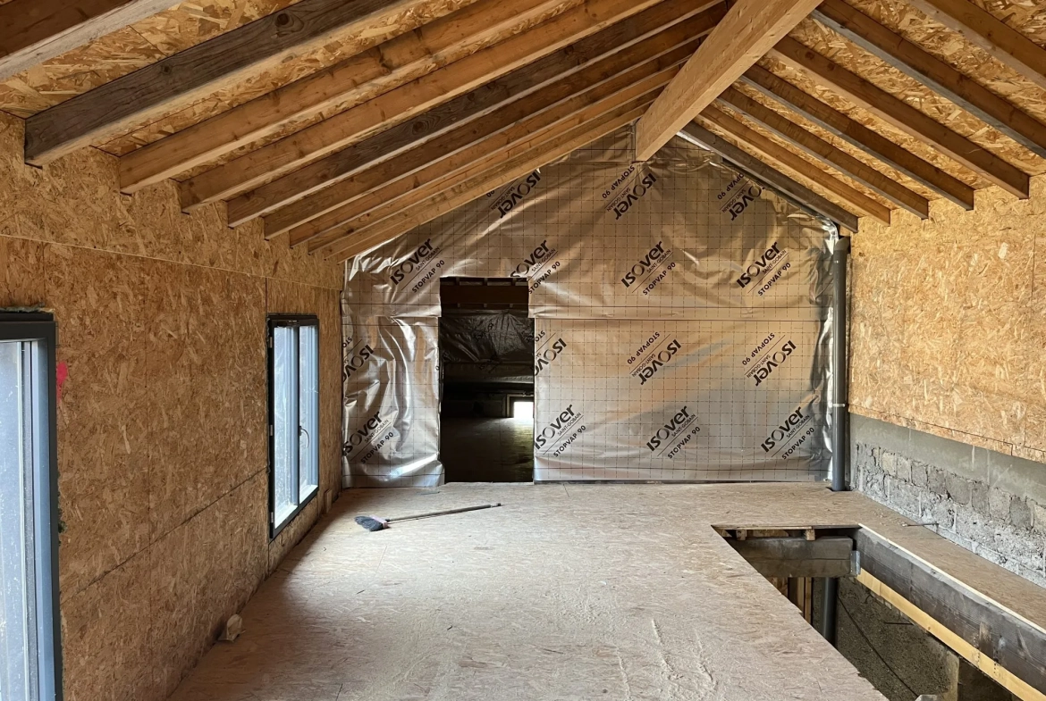 Duplex à Saint-Lager de 132 m² avec extérieur, prêt à aménager - Opportunité à saisir 