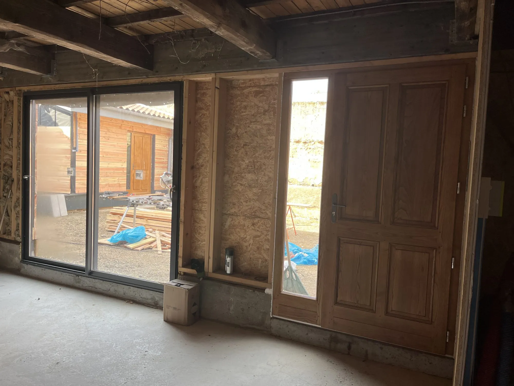 Duplex à Saint-Lager de 132 m² avec extérieur, prêt à aménager - Opportunité à saisir 