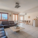 À vendre à Grenoble : Appartement T3 traversant de 85,6 m² avec Balcon et Cave