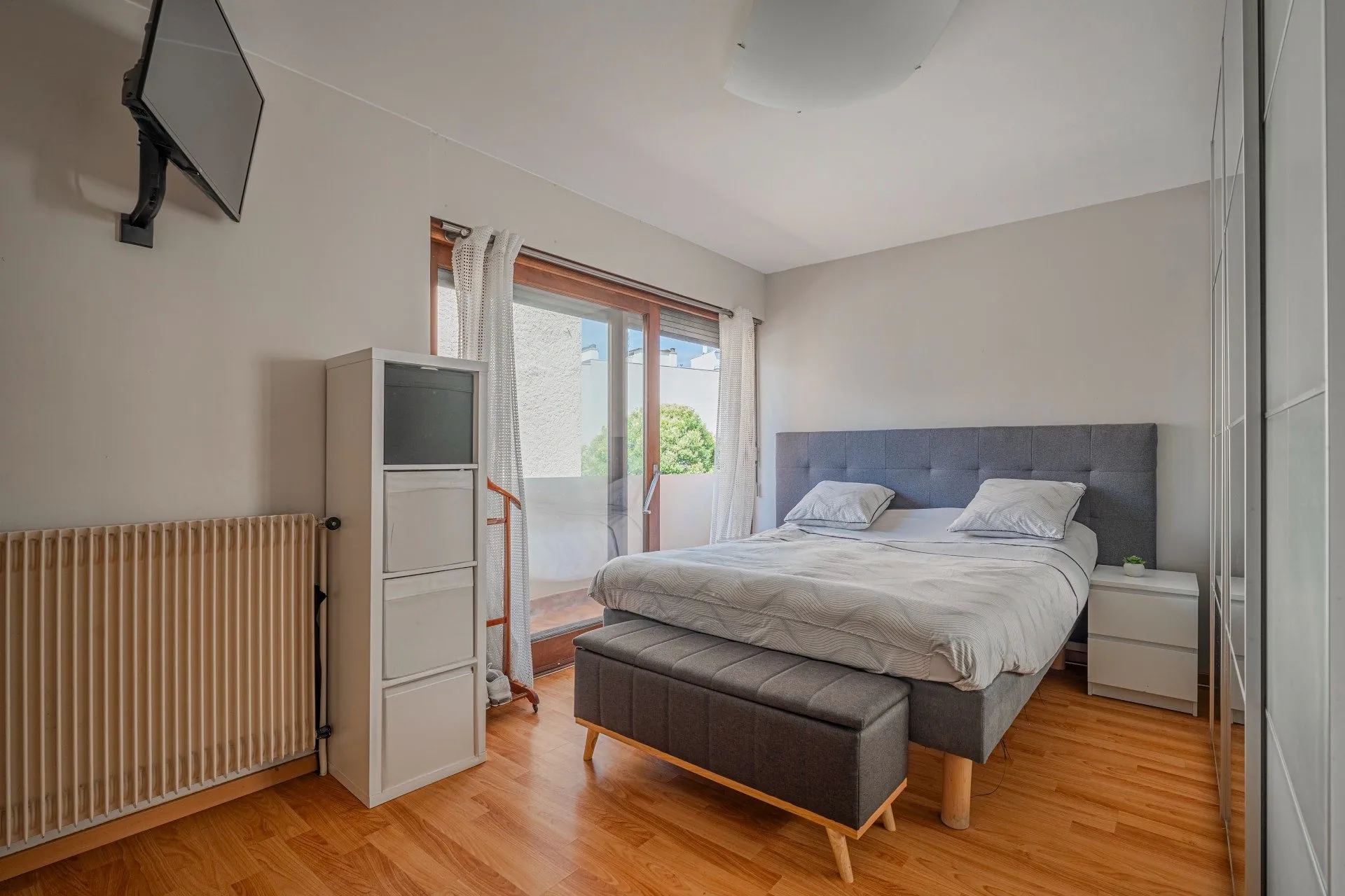 À vendre à Grenoble : Appartement T3 traversant de 85,6 m² avec Balcon et Cave 