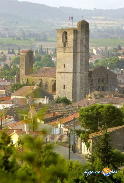 Terrain à vendre de 321 m² à Lézignan-Corbières avec raccordement et proximité commodités 