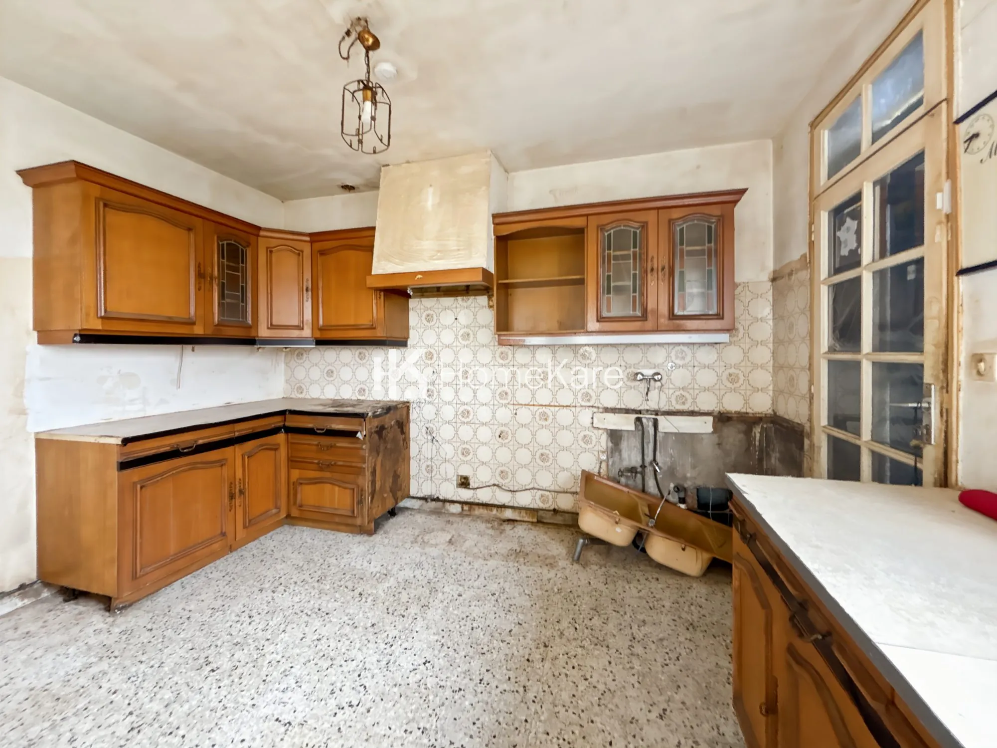Ferme à rénover de 220 m² à Saint Sulpice-sur-Lèze avec grand jardin et potentiel immobilier 