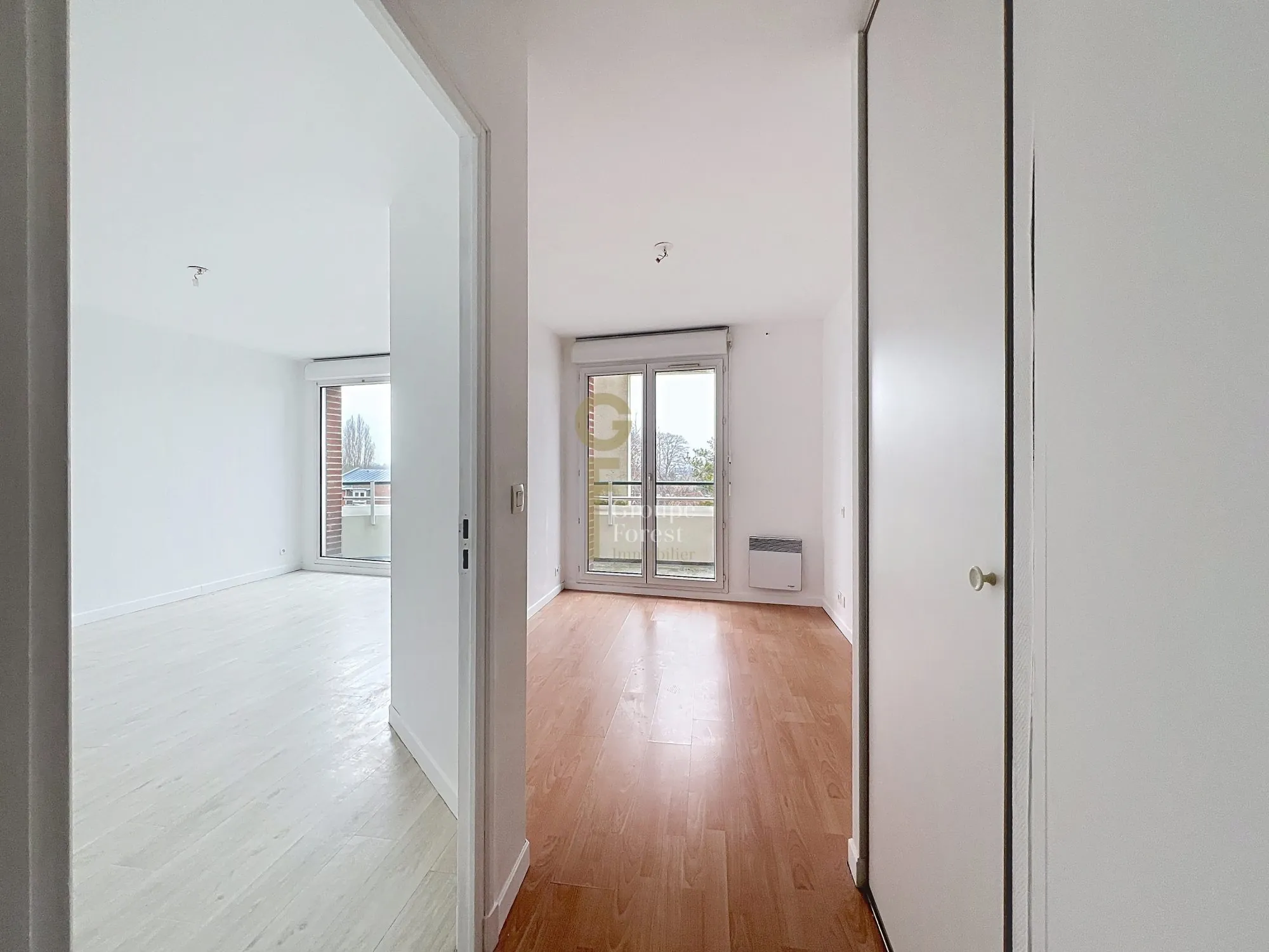Appartement 1 chambre avec balcon et parking sécurisé à Croix 