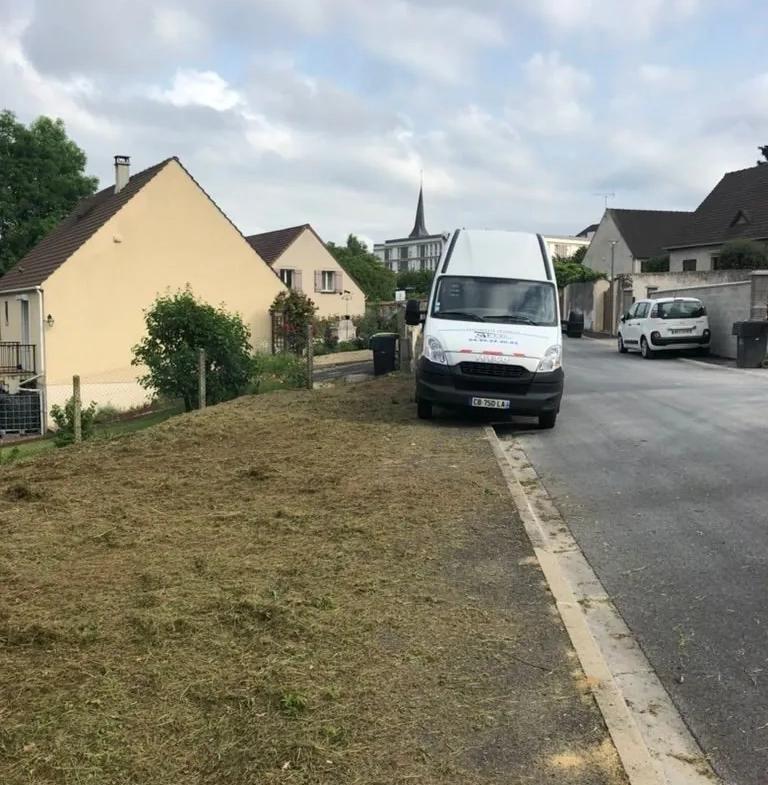 Terrain constructible à Jouarre proche commodités, secteur recherché 