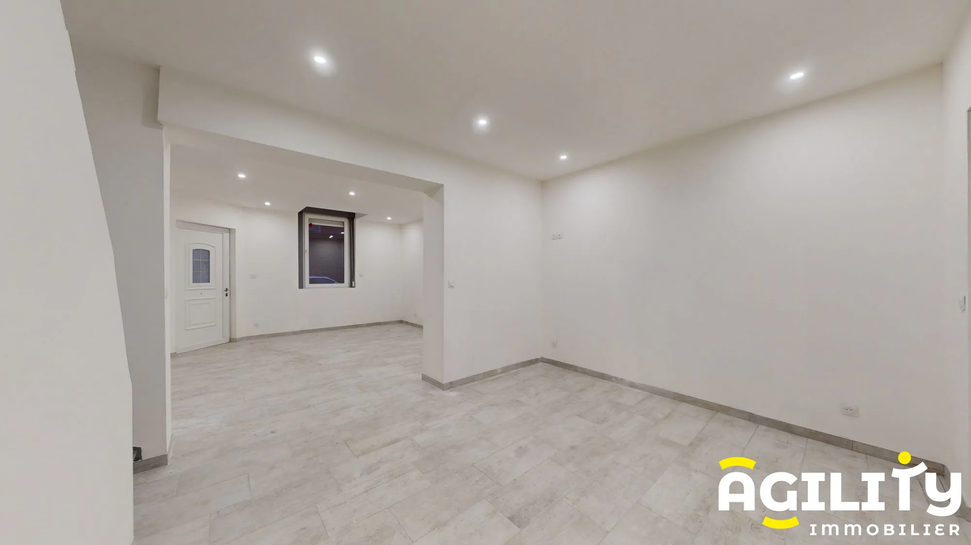Maison rénovée avec jardin et terrasse à Vieux-Condé 