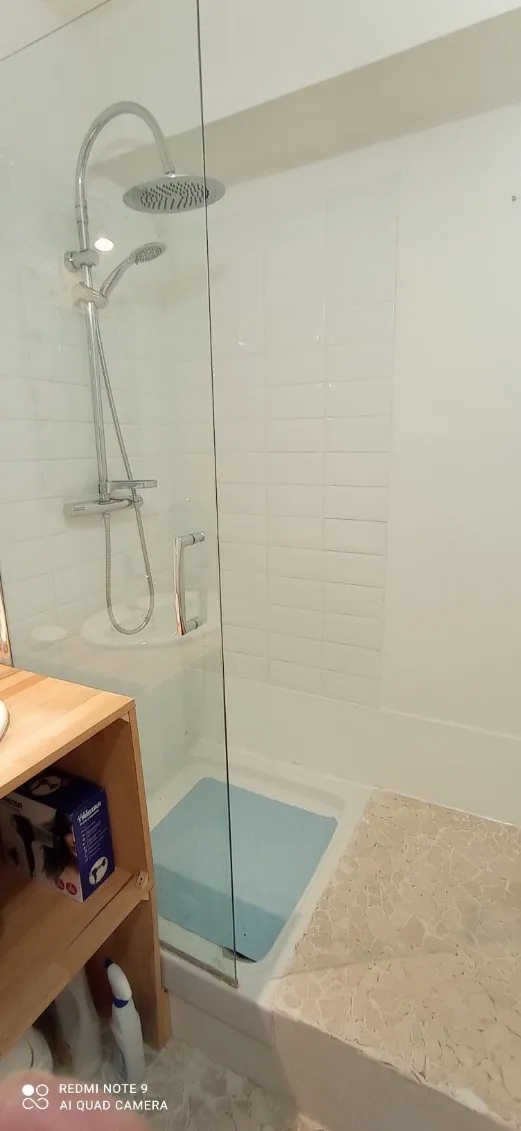 DOUCHE ENTIEREMENT REFAITE Charmant T1 avec terrasse au Verdon-sur-Mer, résidence calme proche plages et commerces 