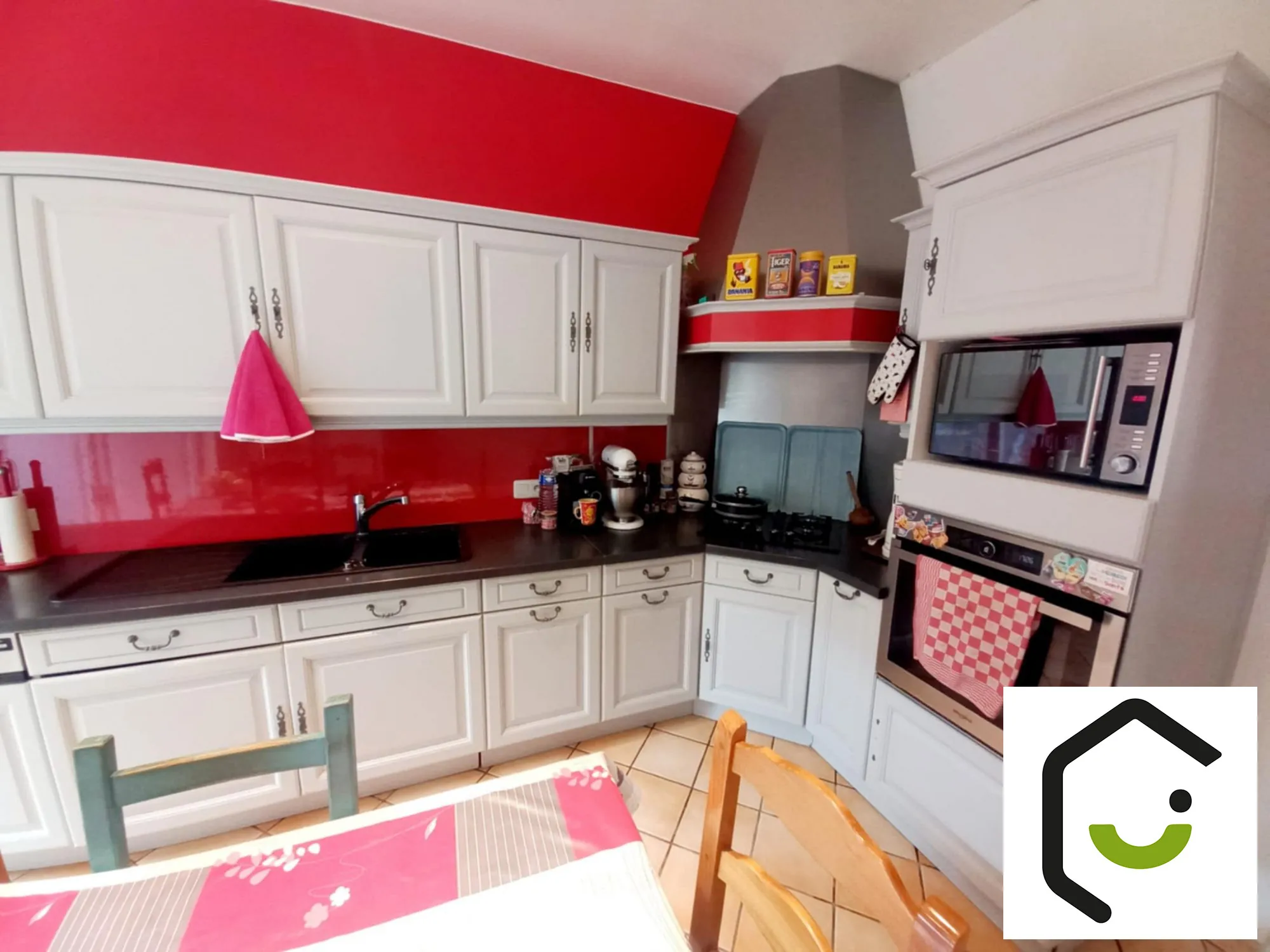 Maison à vendre à Montdidier de 105 m² avec jardin et grenier aménageable 