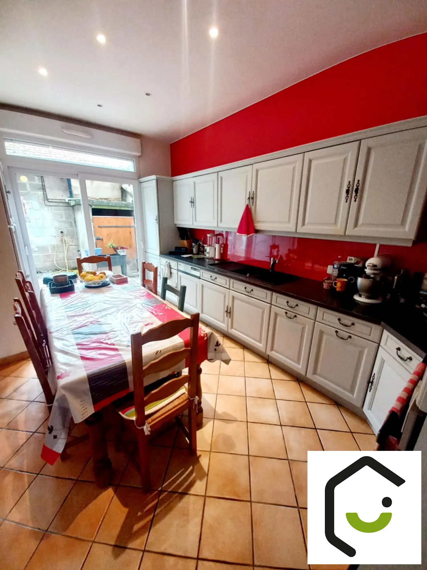 Maison à vendre à Montdidier de 105 m² avec jardin et grenier aménageable 