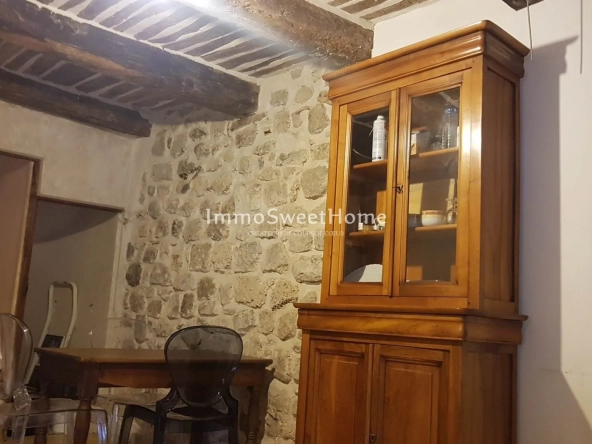 Petite maison à rénover proche de Buis-les-Baronnies - Potentiel intéressant