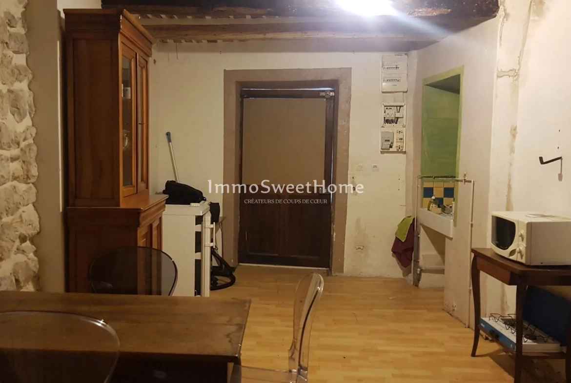 Petite maison à rénover proche de Buis-les-Baronnies - Potentiel intéressant 