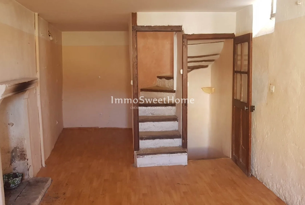 Petite maison à rénover proche de Buis-les-Baronnies - Potentiel intéressant 