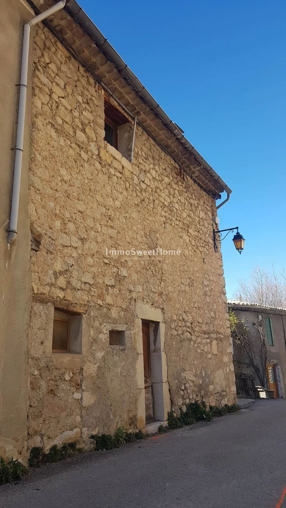 Petite maison à rénover proche de Buis-les-Baronnies - Potentiel intéressant 