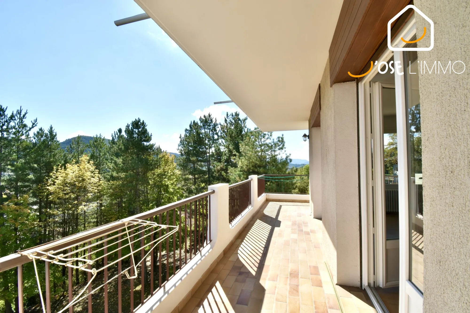 Appartement T4 lumineux à Gap avec balcon, garage et cave 