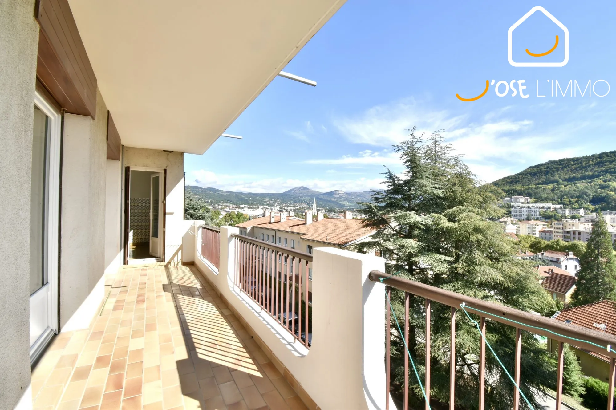 Appartement T4 lumineux à Gap avec balcon, garage et cave 