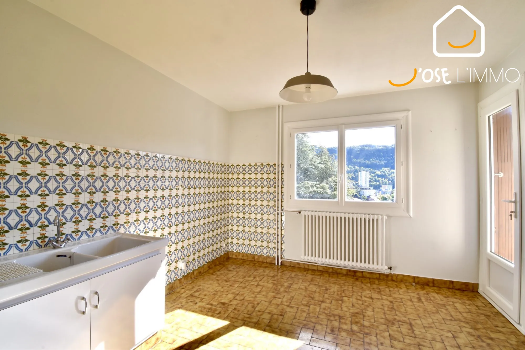 Appartement T4 lumineux à Gap avec balcon, garage et cave 