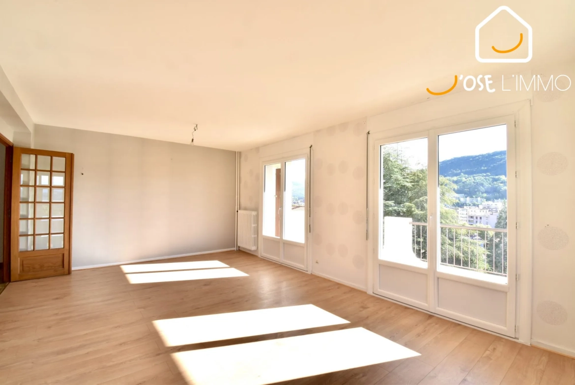 Appartement T4 lumineux à Gap avec balcon, garage et cave 