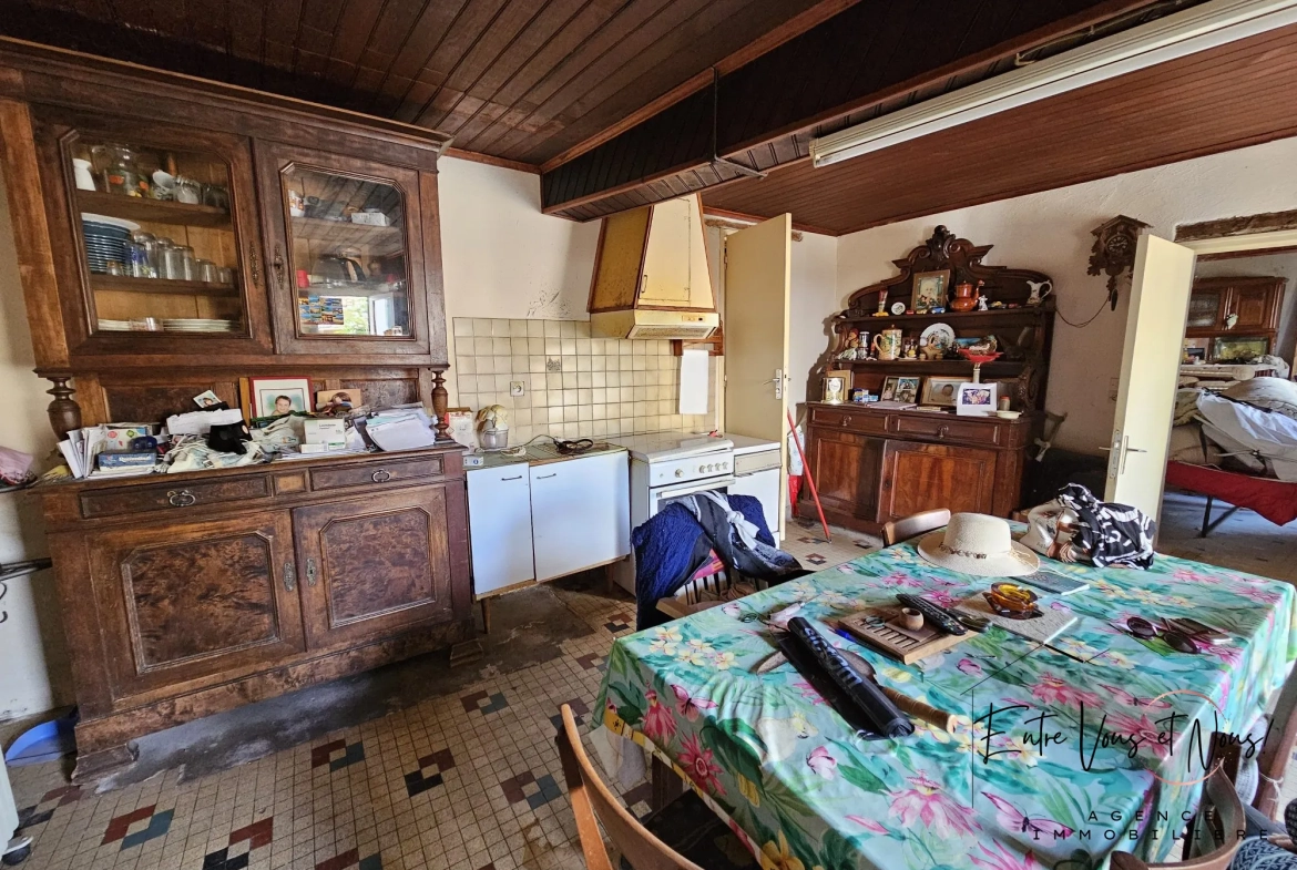 Maison ancienne à rénover à Fontet – 114 m² proche canal et loisirs 