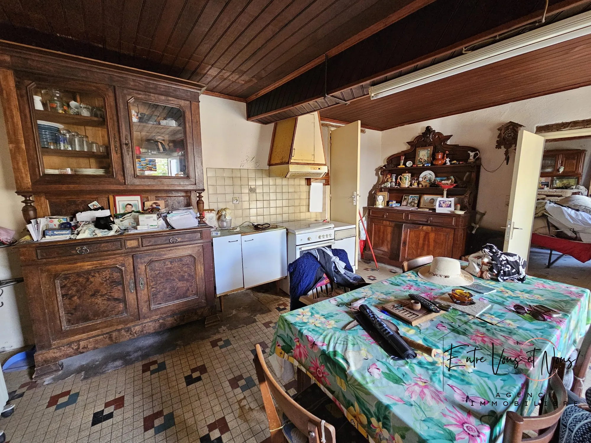 Maison ancienne à rénover à Fontet – 114 m² proche canal et loisirs 