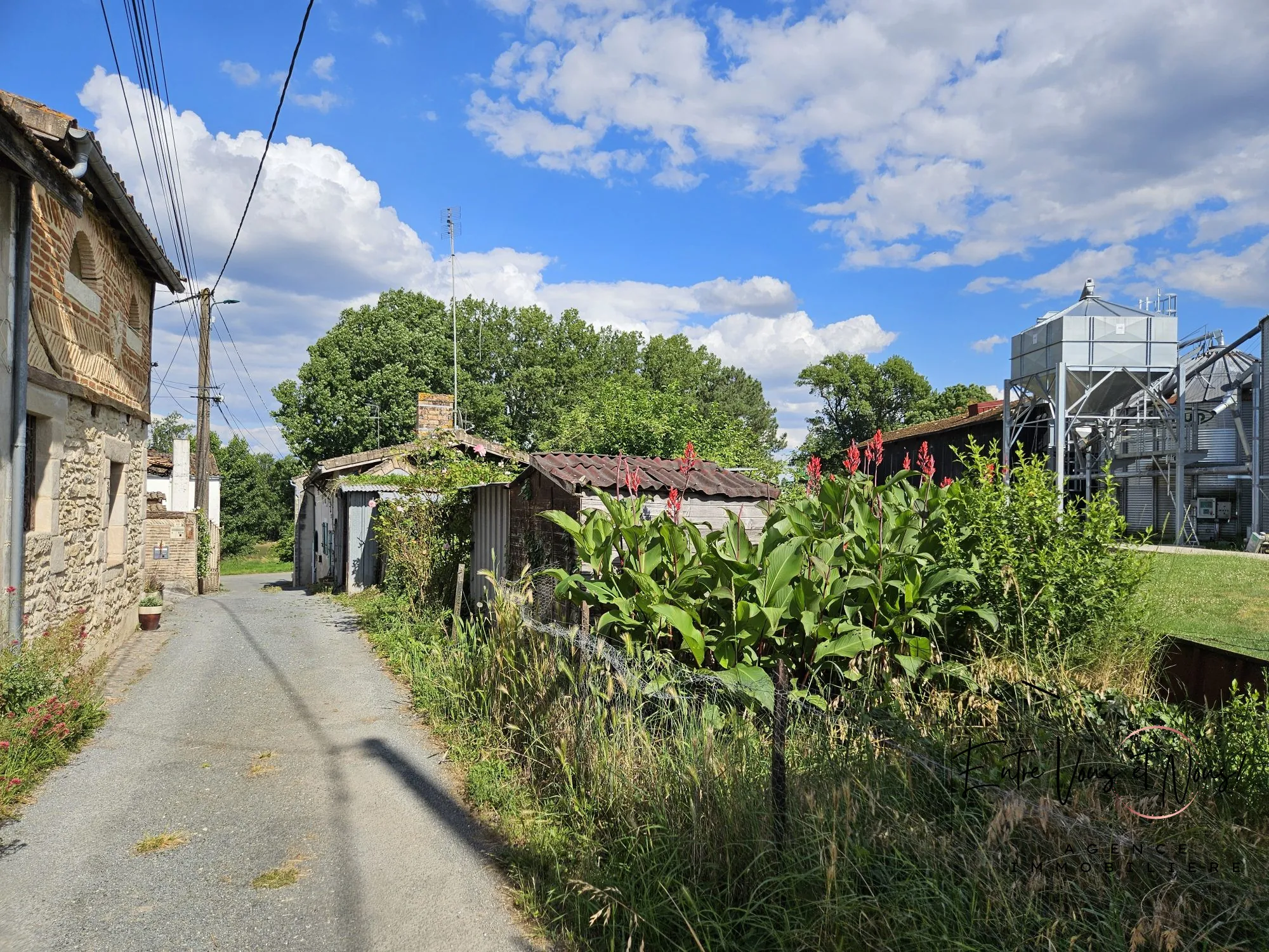 Maison ancienne à rénover à Fontet – 114 m² proche canal et loisirs 