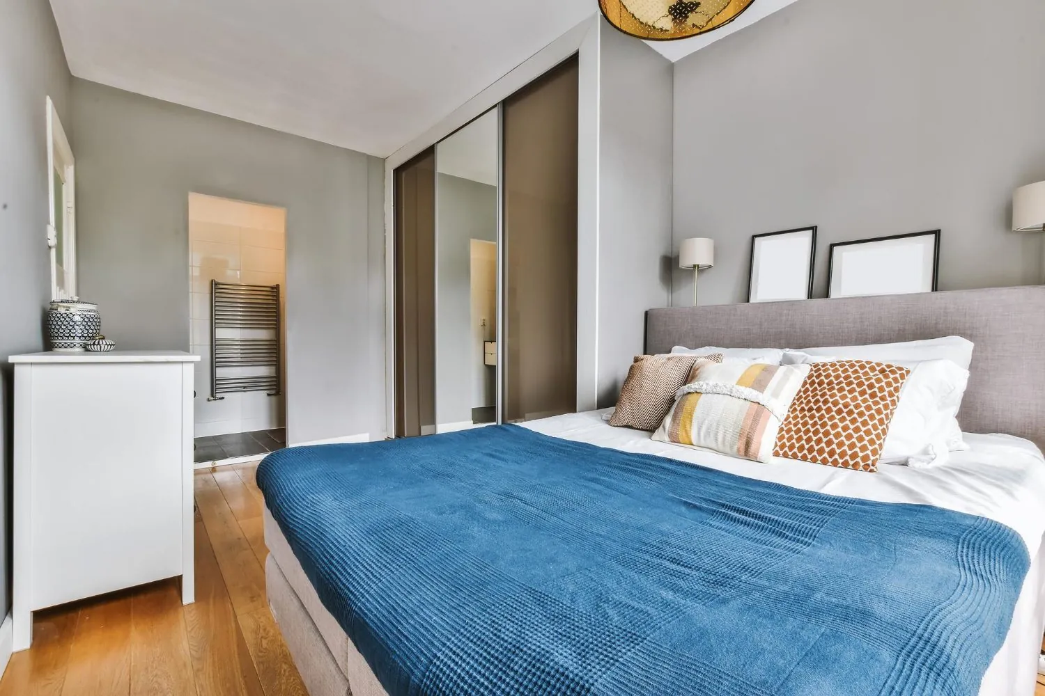Achat d'un appartement T2 à Strasbourg avec balcon et parking, idéalement situé 