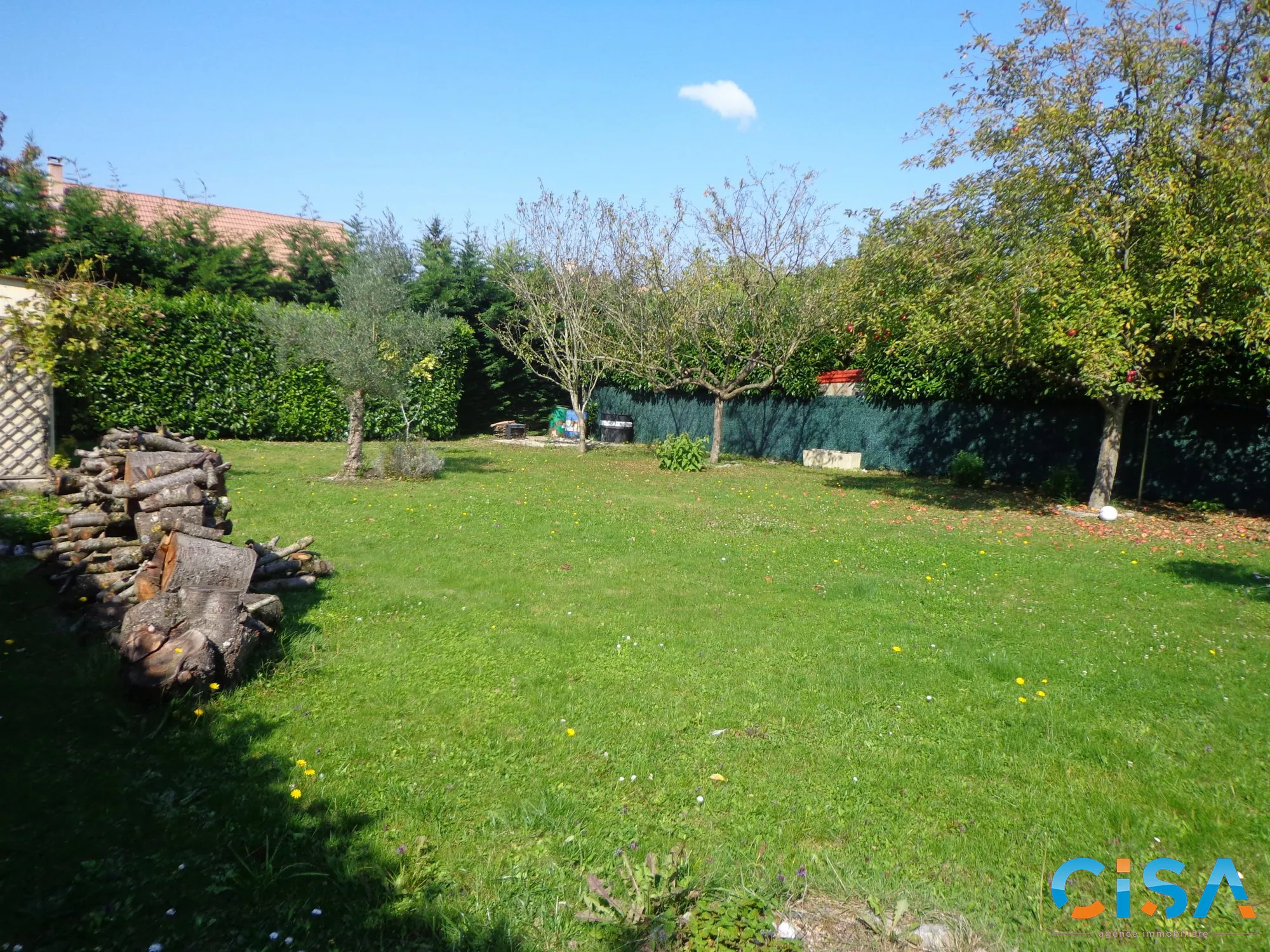 Magnifique terrain à bâtir de 473 m² proche Roissy et Meaux 