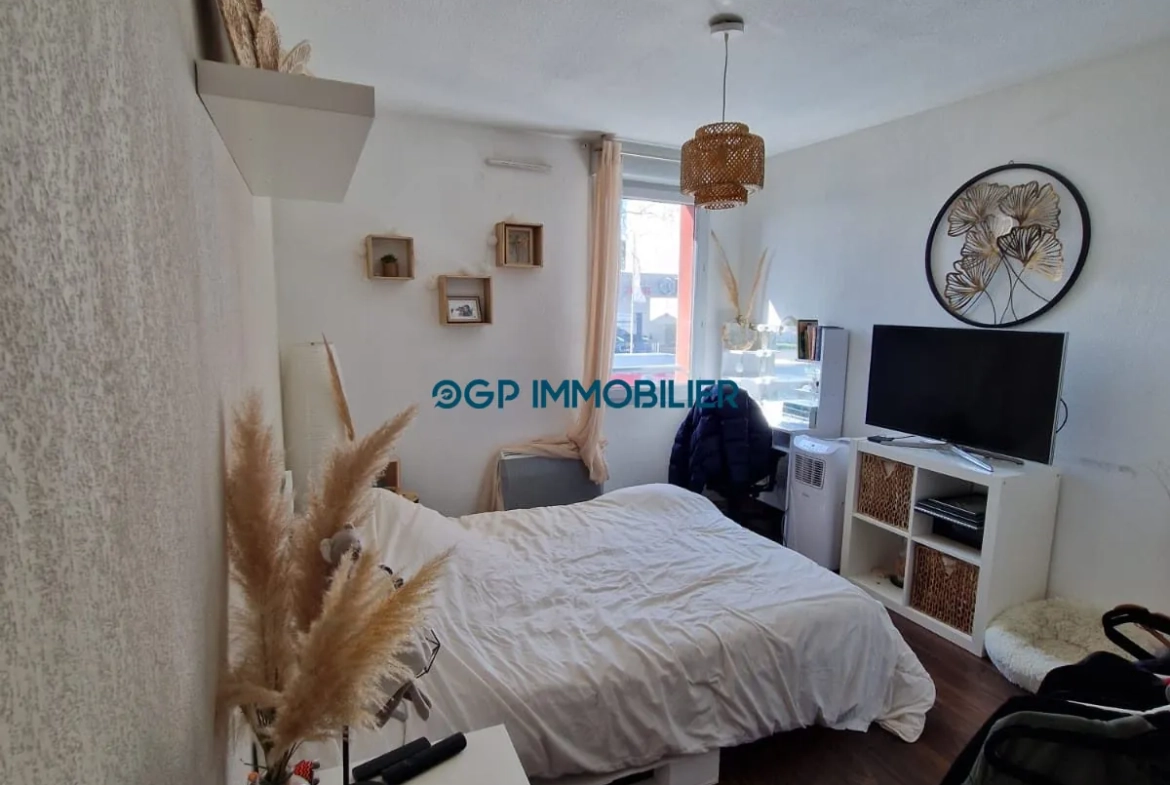 Achat Appartement T3 à Toulouse avec terrasse, parking et proximité commodités 