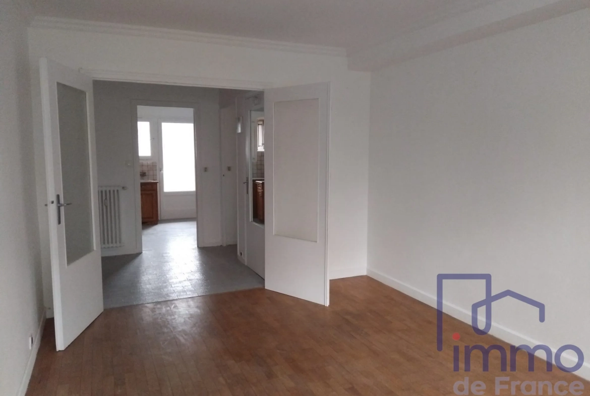 Appartement T3 de 66 m² à Saint-Étienne, secteur La Terrasse 