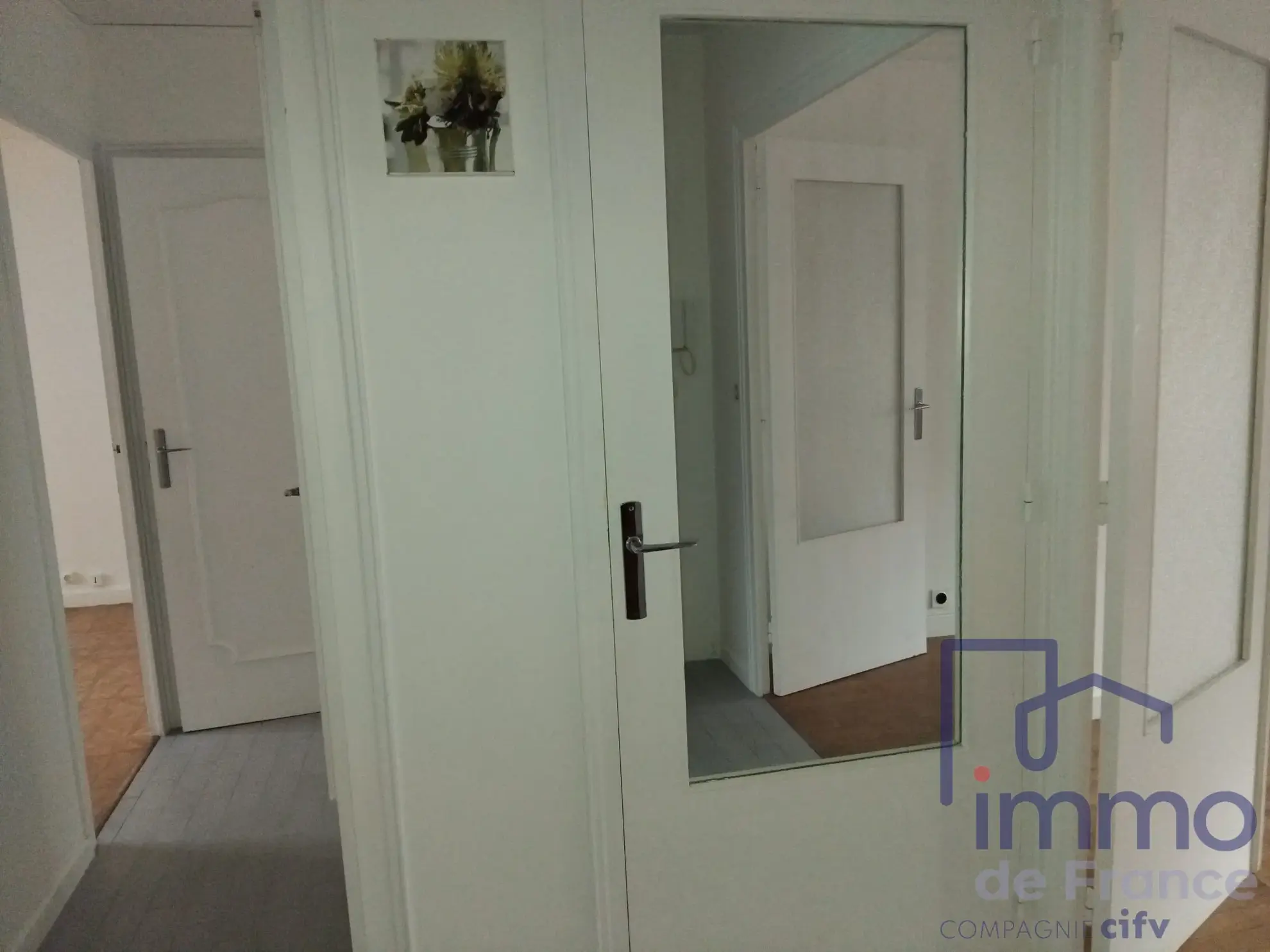 Appartement T3 de 66 m² à Saint-Étienne, secteur La Terrasse 