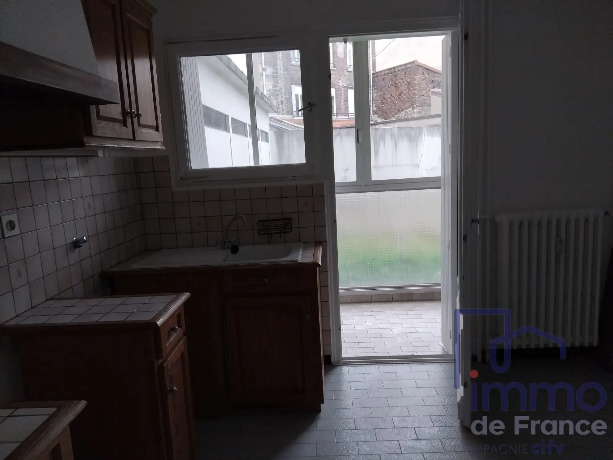 Appartement T3 de 66 m² à Saint-Étienne, secteur La Terrasse 