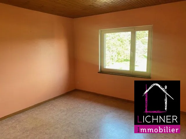 Vente maison mitoyenne de 111 m² avec terrasse et garage à Longueville-lès-Saint-Avold 