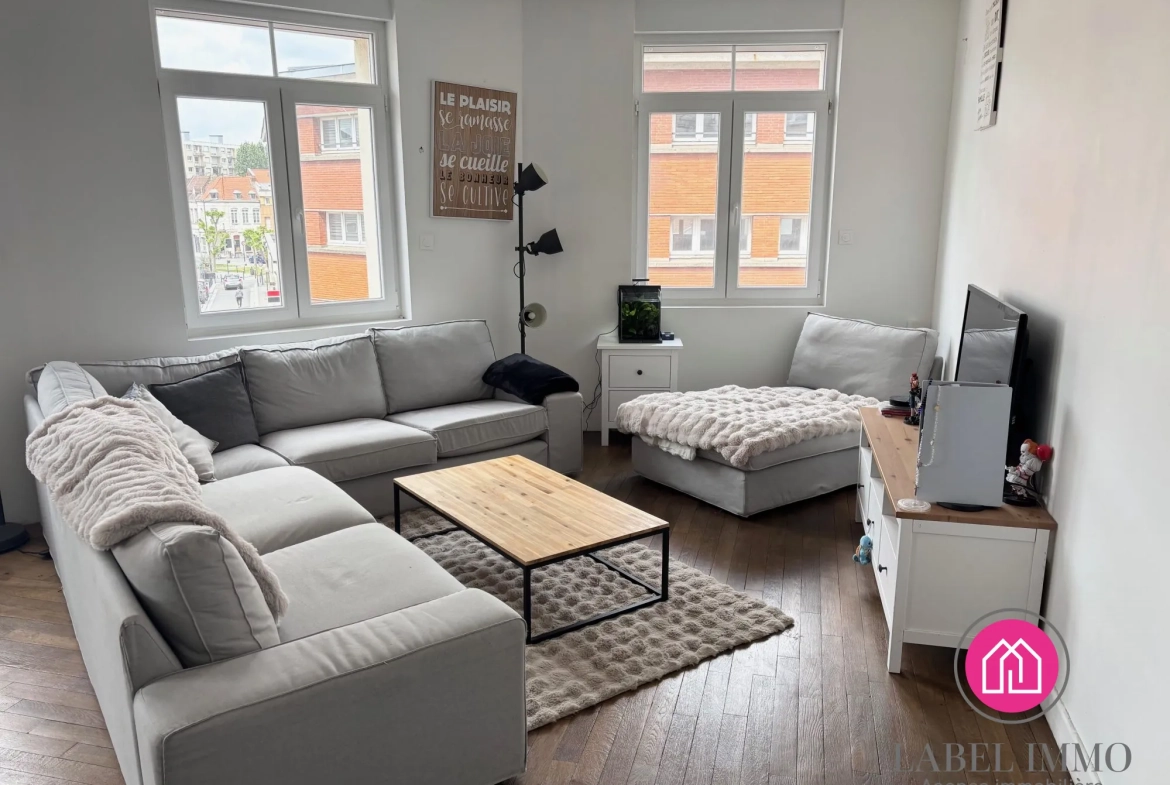 Appartement F2 en hyper centre-ville de Valenciennes de 70m² pour vente 