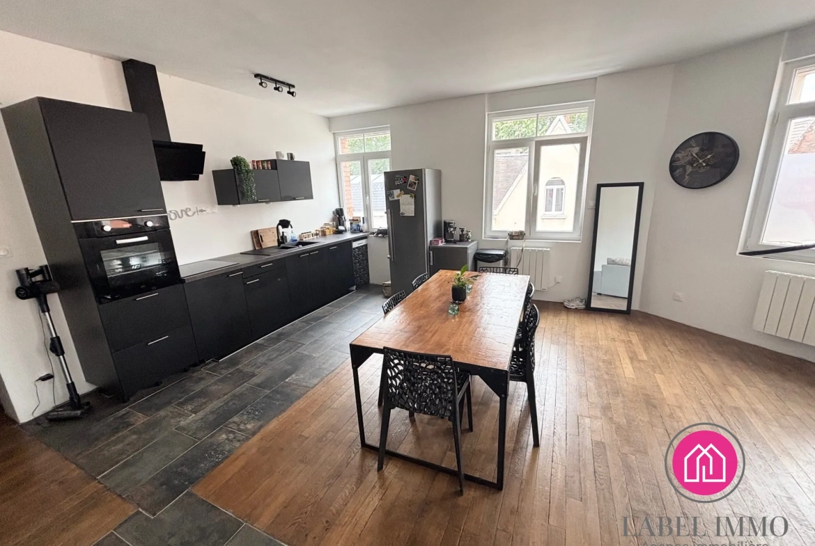Appartement F2 en hyper centre-ville de Valenciennes de 70m² pour vente 