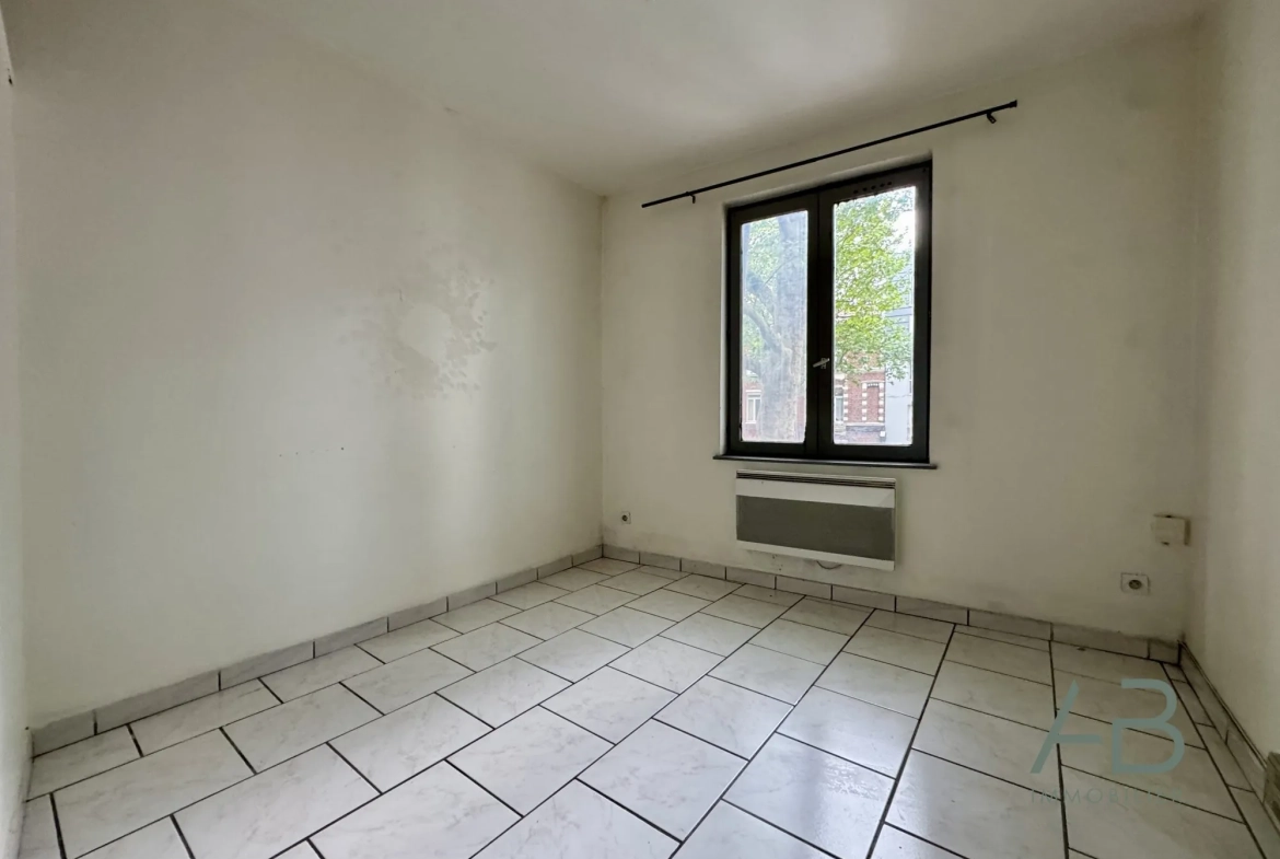 Charmant T3 triplex à Lille Victor Hugo – Investissement ou premier achat à saisir 