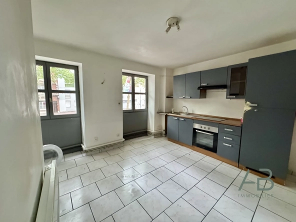 Charmant T3 triplex à Lille Victor Hugo – Investissement ou premier achat à saisir