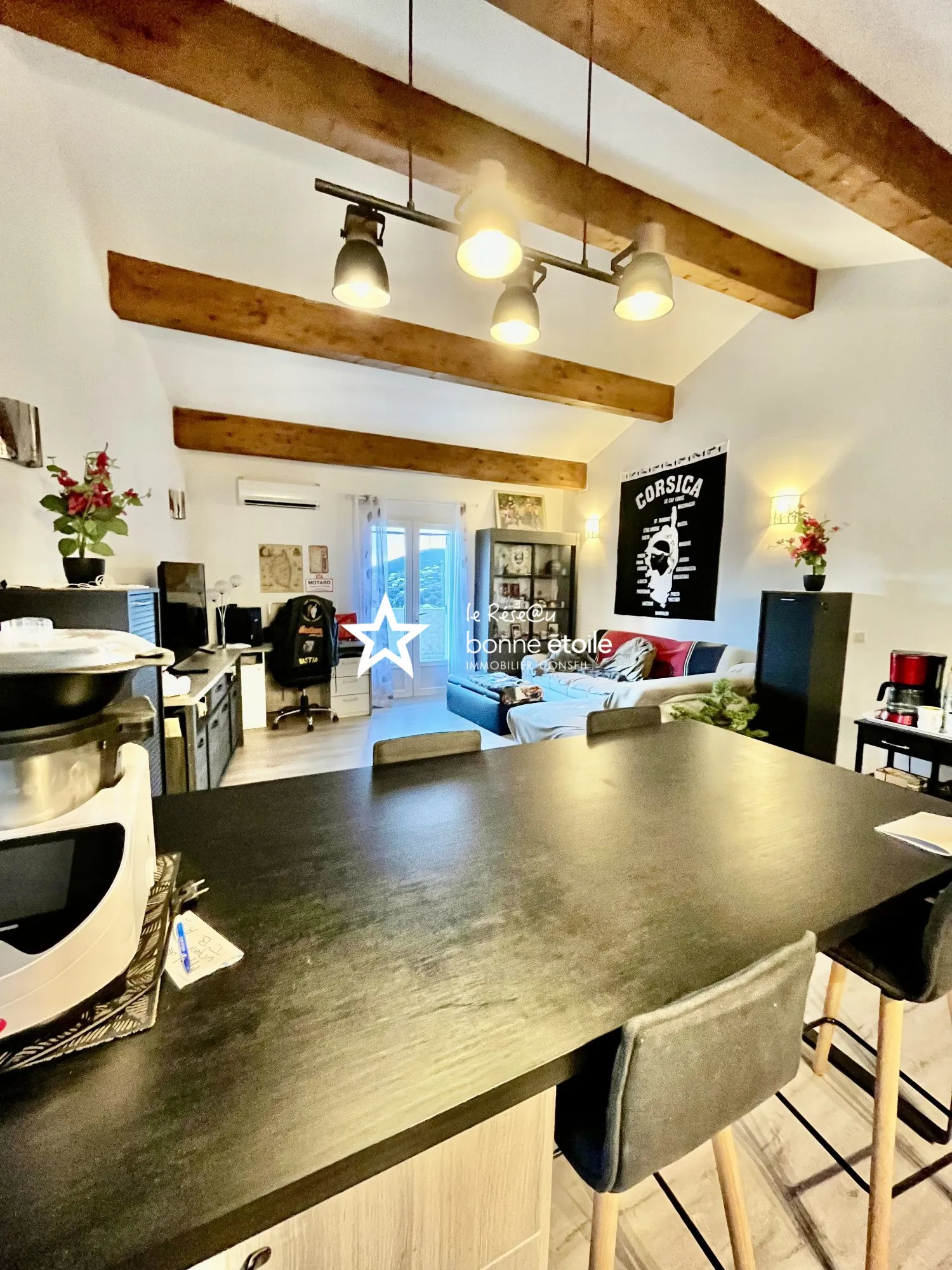 Charmante maison de village à Sisco, 70 m² avec vue mer en Corse 