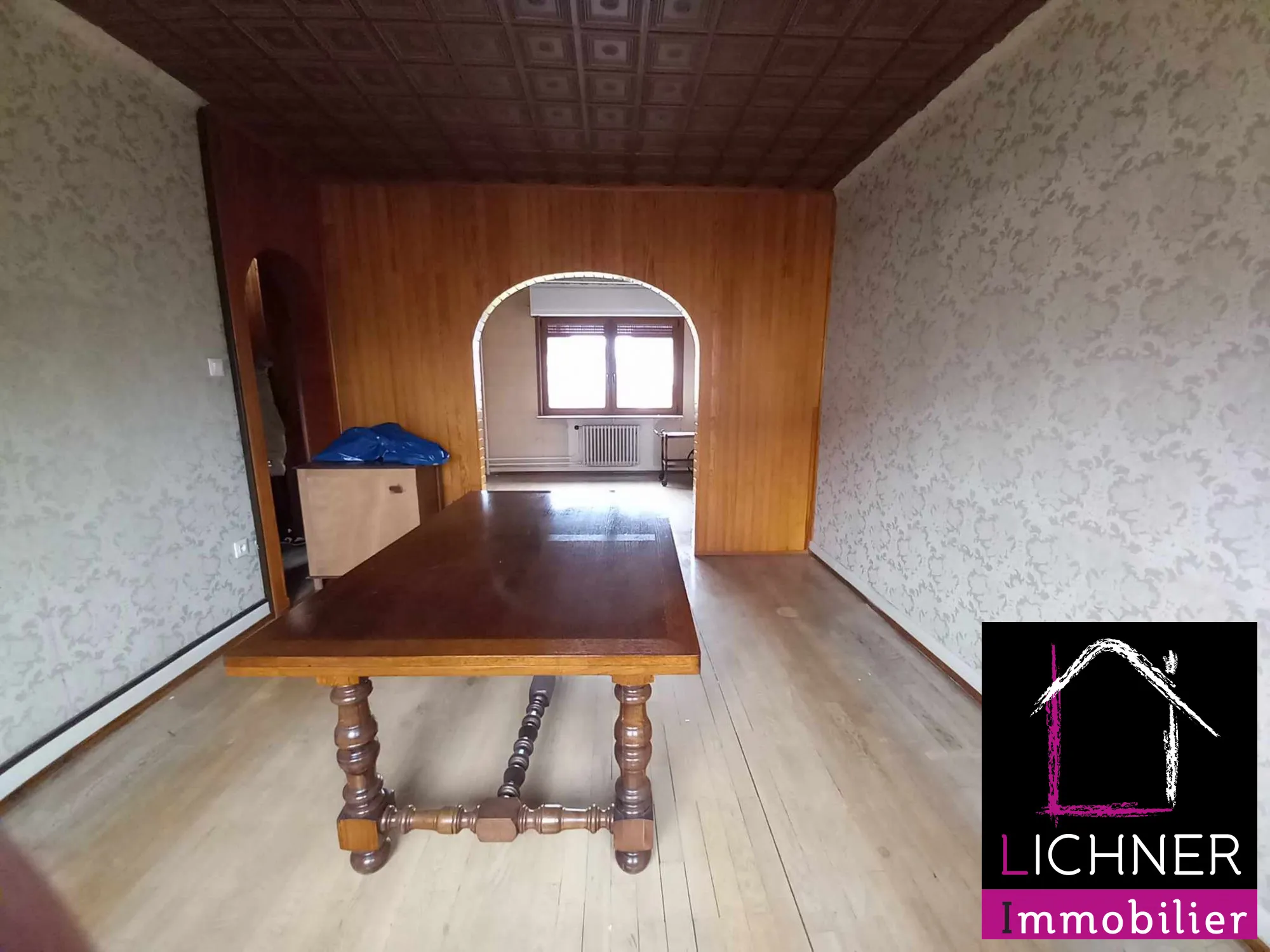 Maison semi-mitoyenne à vendre à Creutzwald avec jardin et travaux de rénovation 