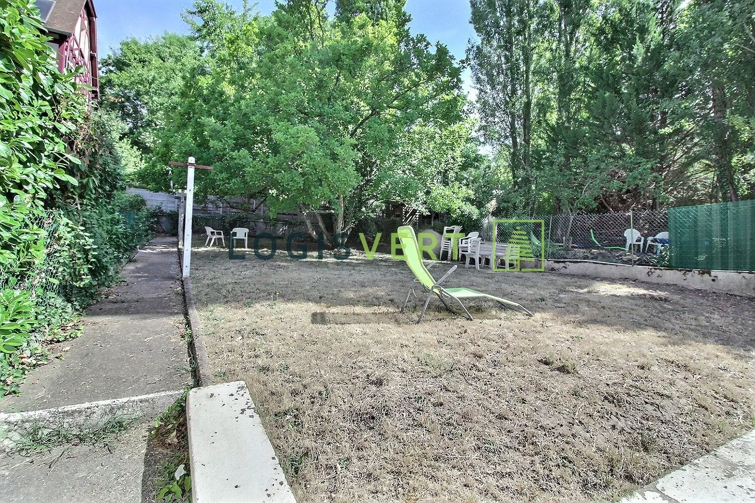 Studio à vendre à Palaiseau, idéal investissement locatif, 14 m², proche gare Lozère 
